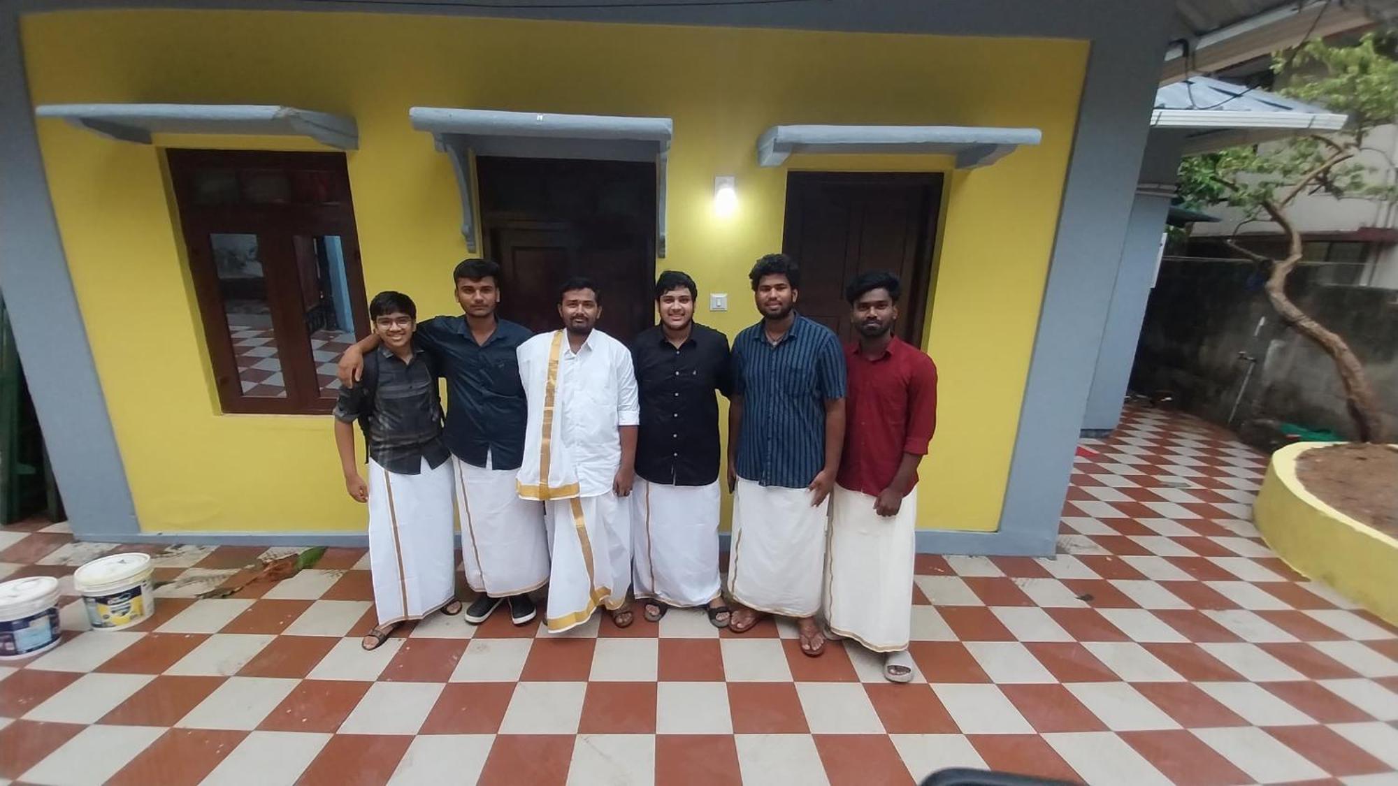 Hostel Gandhi Thiruvananthapuram Extérieur photo