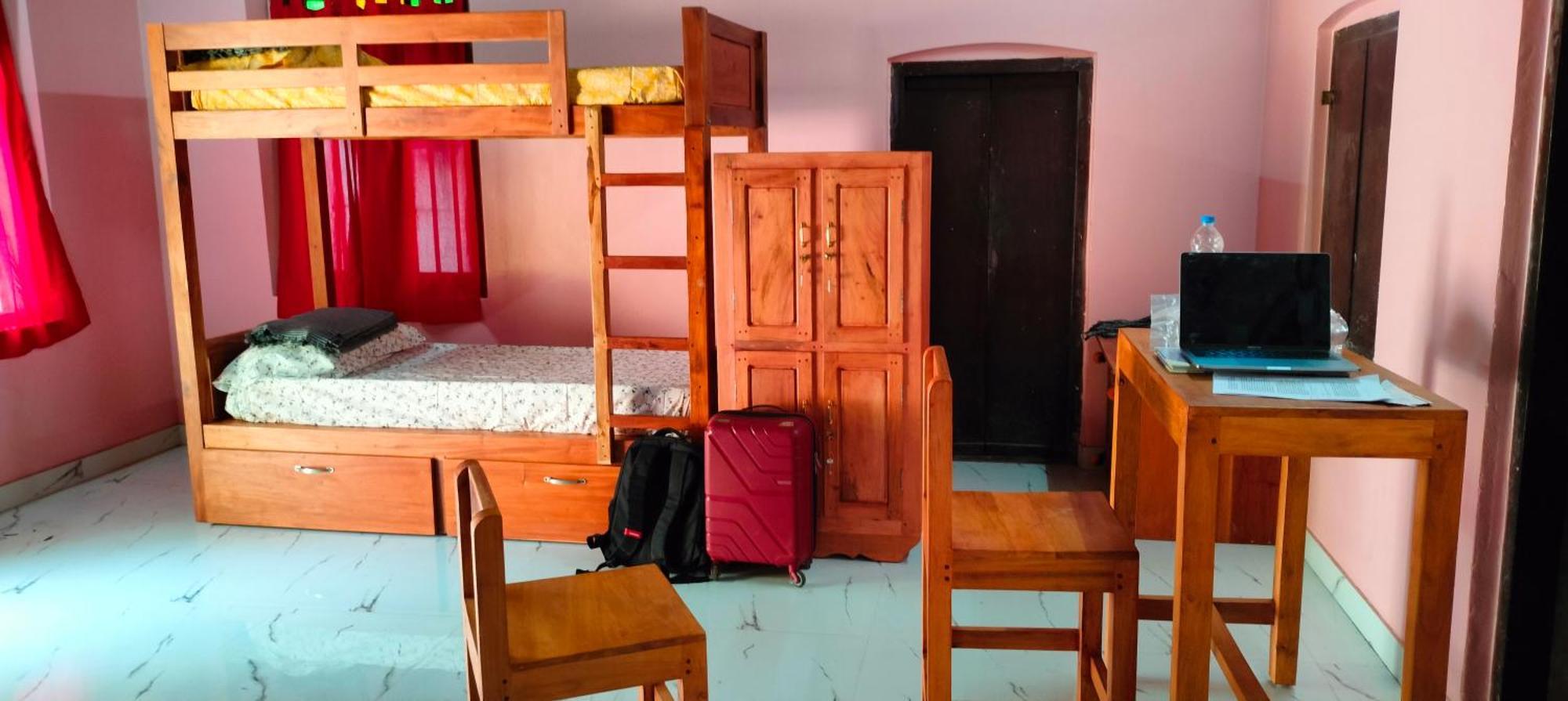 Hostel Gandhi Thiruvananthapuram Extérieur photo